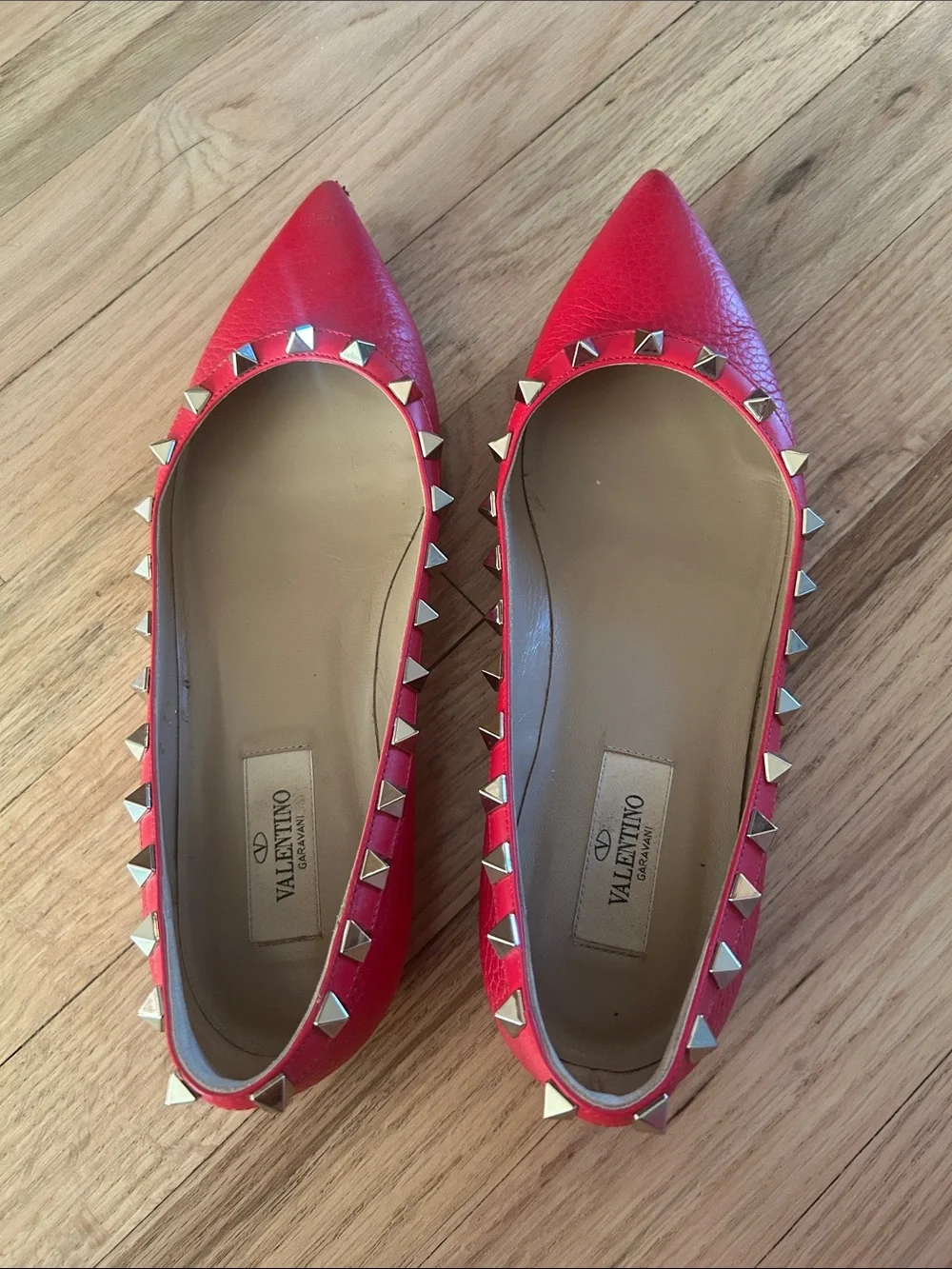 Valentino Red Pointed Rockstud Leather Flats in great condition! - Picture 8 of 11